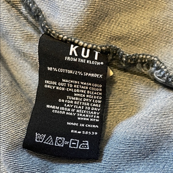 Kut from the Kloth Light Blue Denim Jacket - Picture 4 of 8